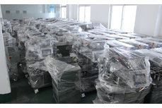 月餅機多少錢一臺？月餅包餡機價格。